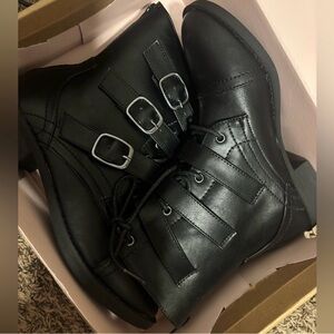 NEW Charlotte Russe Black Boots